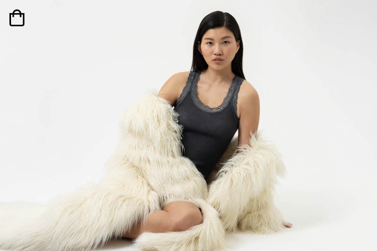 Top in Thunder Grey der Serie Wool Expressive